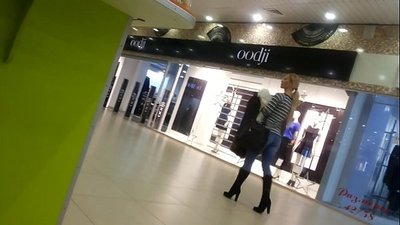 Cool tøs i supermarkedet.